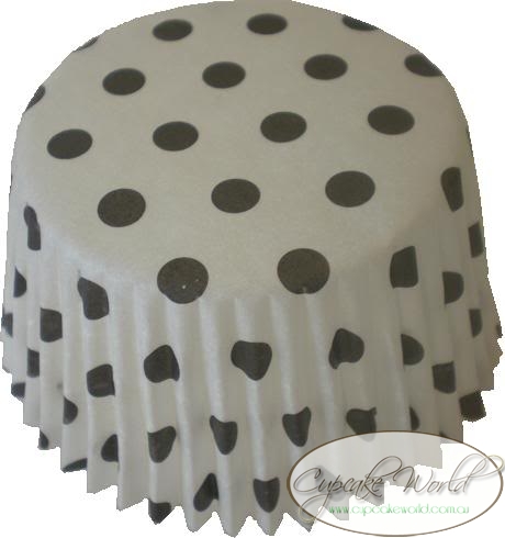 CLASSIC BLACK SPOTS PAPER MUFFIN / CUPCAKE CASES X 50